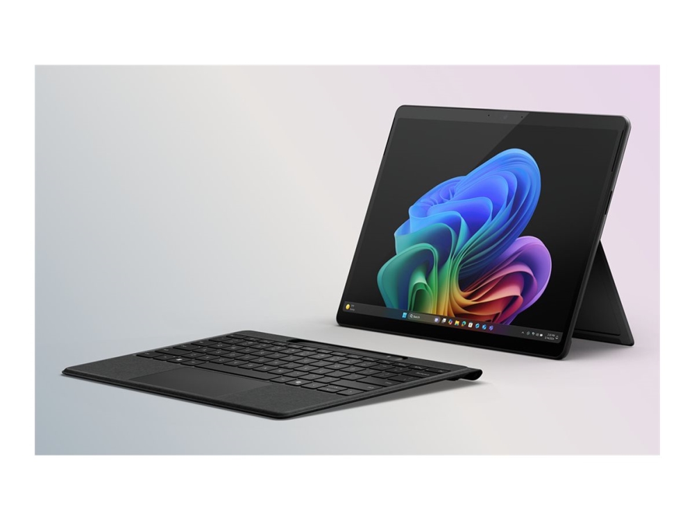 Surface Pro Copilot+ Pc   11th Edition   Tablet   Snapdragon X Plus   X1p 64 100   Op Til 3.6 Ghz   Win 11 Pro   Qualcomm Adreno   16 Gb Ra fra Microsoft